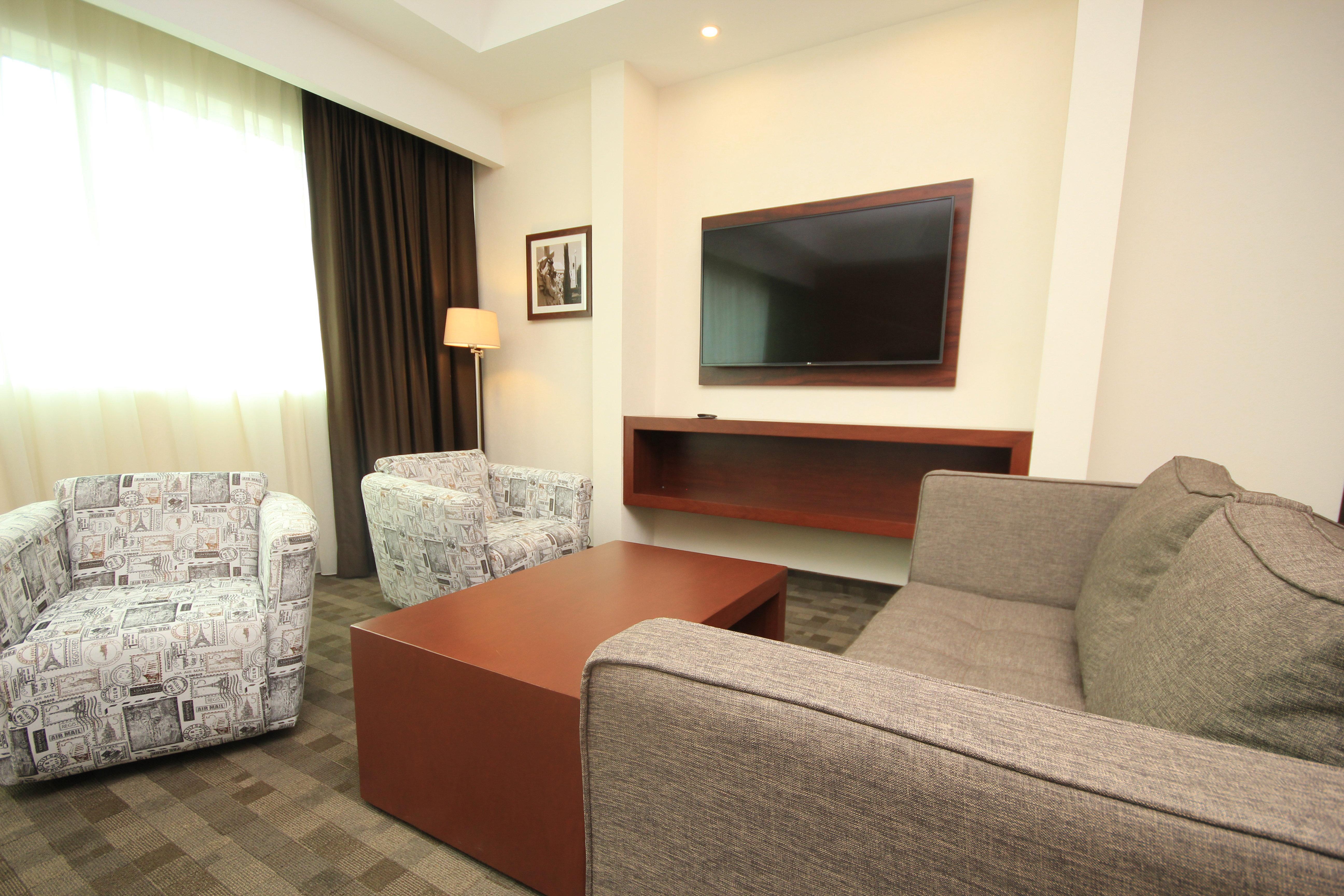 Holiday Inn & Suites Plaza Mayor By Ihg León Esterno foto