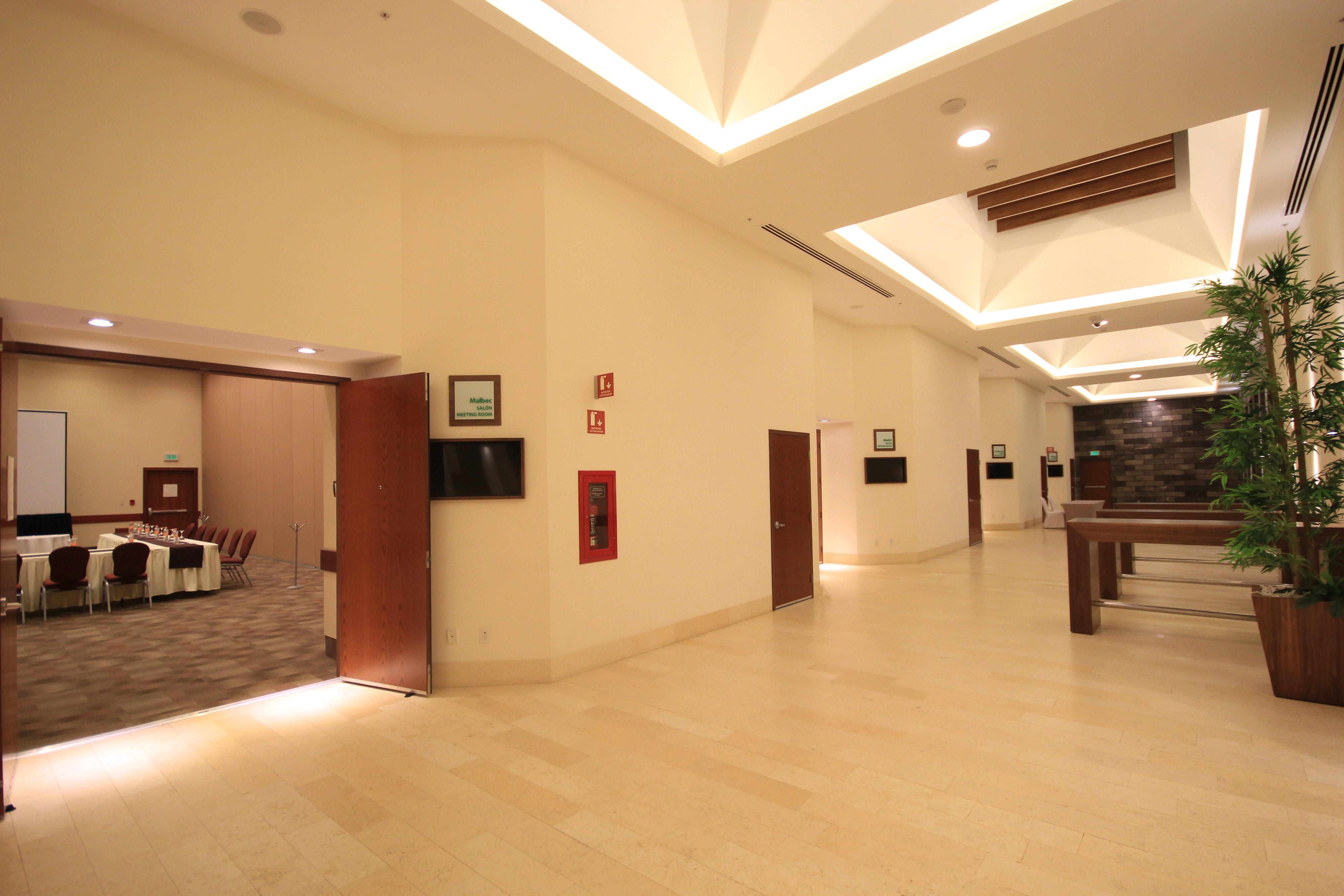 Holiday Inn & Suites Plaza Mayor By Ihg León Esterno foto