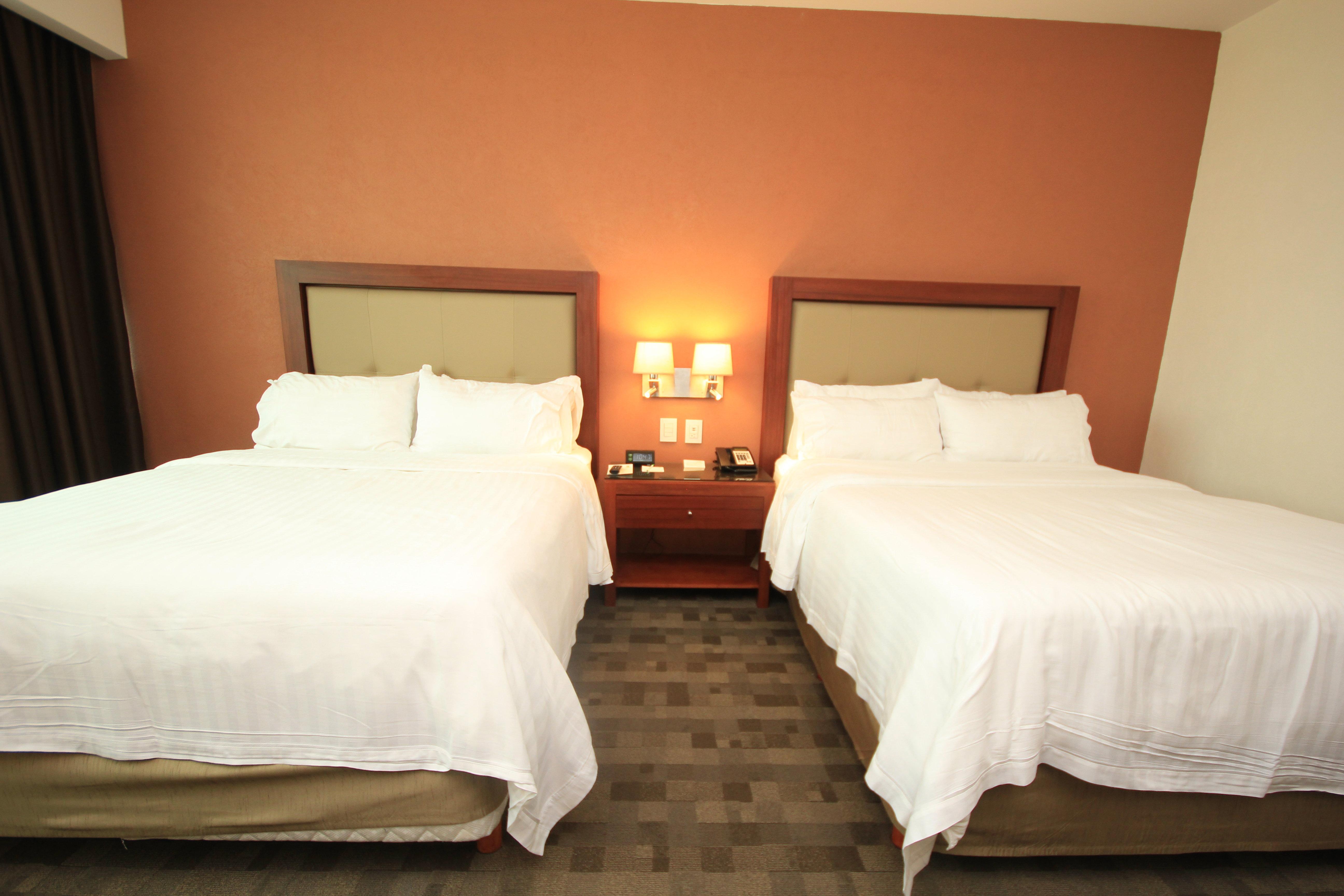 Holiday Inn & Suites Plaza Mayor By Ihg León Esterno foto